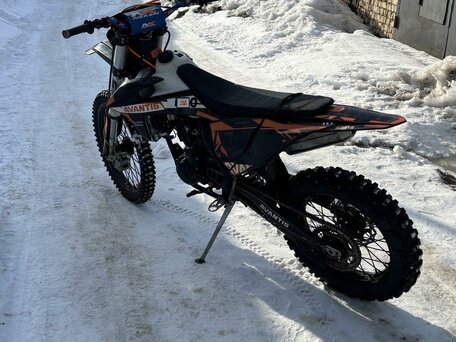 2022 Avantis Enduro 300 Pro/Carb, чёрный, 250000 рублей, вид 4