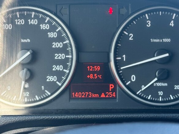 2008 BMW 3 серии 320i V (E90/E91/E92/E93) Рестайлинг, чёрный, 1000000 рублей - вид 10