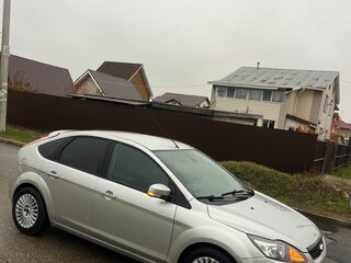 2011 Ford Focus II Рестайлинг, серебристый, 515000 рублей, вид 3
