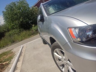 2010 Mitsubishi Outlander II Рестайлинг, серебристый, 1150000 рублей, вид 5