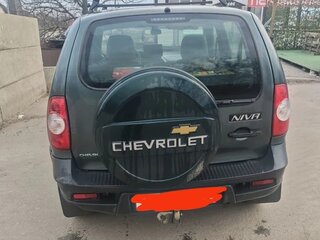 2018 Chevrolet Niva I Рестайлинг, серый, 735000 рублей, вид 4