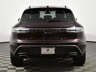 2024 Porsche Macan I Рестайлинг 2, пурпурный, 10677163 рублей, вид 5