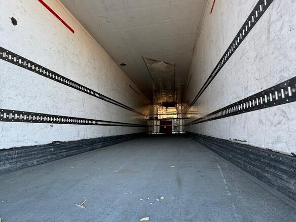 2000 DAF 95XF, белый, 4200000 рублей - вид 12