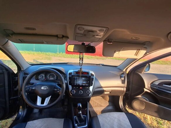 2011 Kia Ceed I Рестайлинг, чёрный, 690000 рублей - вид 3