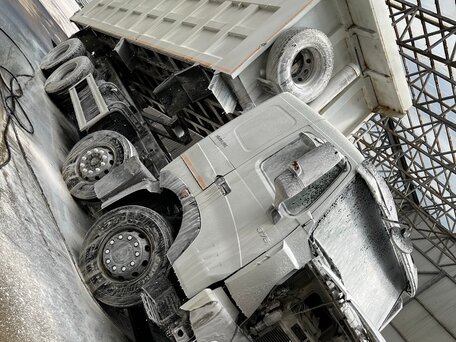 2012 Sinotruk Howo Прочие Кабины, белый, 3000000 рублей, вид 5