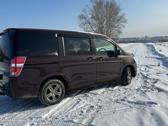 2010 Honda Stepwgn IV, пурпурный, 1530000 рублей - вид 5