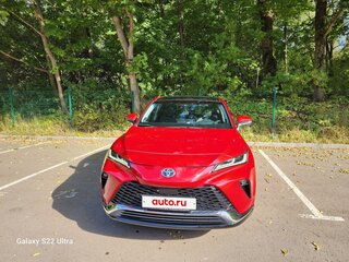 2022 Toyota Venza II, красный, 4200000 рублей, вид 2