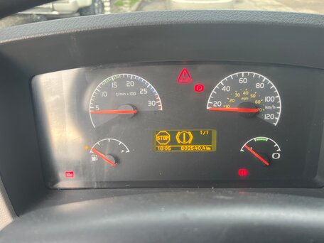 2011 Volvo FL, белый, 2750000 рублей, вид 3