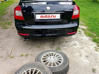 2011 Skoda Octavia II (A5) Рестайлинг, чёрный, 790000 рублей, вид 3