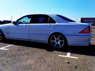 2001 Mercedes-Benz S-Класс 500 Long IV (W220), белый, 5000000 рублей, вид 4