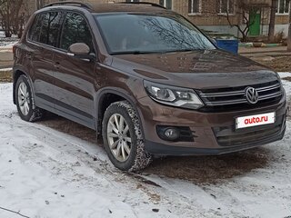 2015 Volkswagen Tiguan I Рестайлинг, коричневый, 1699999 рублей, вид 4