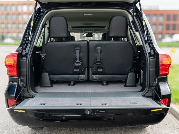 2014 Toyota Land Cruiser 200 Series Рестайлинг 1, чёрный, 4049999 рублей - вид 14