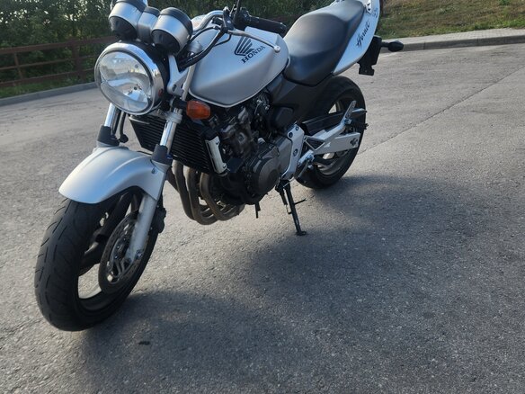 2003 Honda CB 600F Hornet, серебристый, 420000 рублей - вид 2