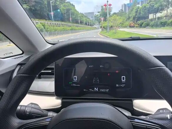 2023 Geely Geometry E 33.5 kWh, голубой - вид 10