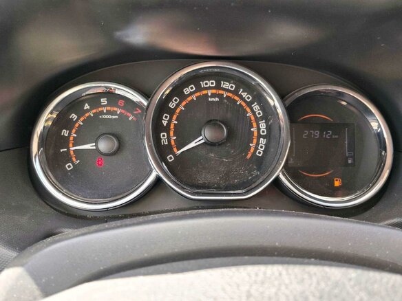 2024 LADA (ВАЗ) Largus, белый, 1175000 рублей - вид 6