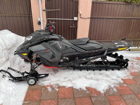 2020 BRP Ski-Doo Summit 850, чёрный, 1550000 рублей, вид 1