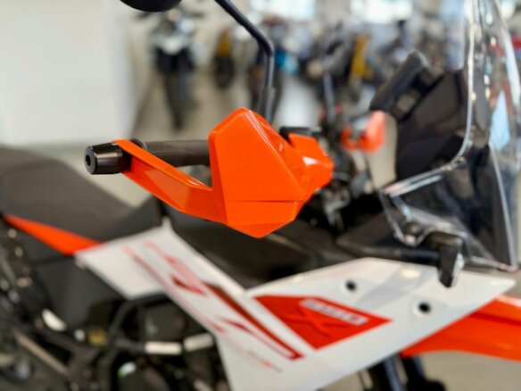 2025 KTM 390 Adventure X, белый, 690000 рублей - вид 12