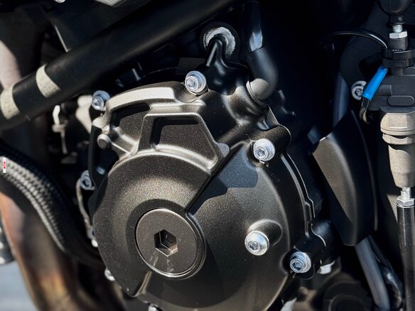 2020 Yamaha MT-10, чёрный, 1500000 рублей - вид 22