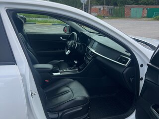 2018 Kia Optima IV Рестайлинг, белый, 2150000 рублей, вид 5