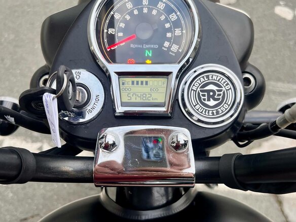 2024 Royal Enfield Bullet 350, чёрный, 370000 рублей - вид 2