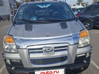 2004 Hyundai Starex I Рестайлинг 2, серебристый, 900000 рублей, вид 1