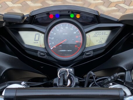 2011 Honda VFR 1200, чёрный, 880000 рублей, вид 3