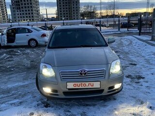 2005 Toyota Avensis II, зелёный, 700000 рублей, вид 1