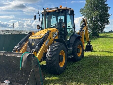 2011 JCB 3CX, 6800000 рублей, вид 2