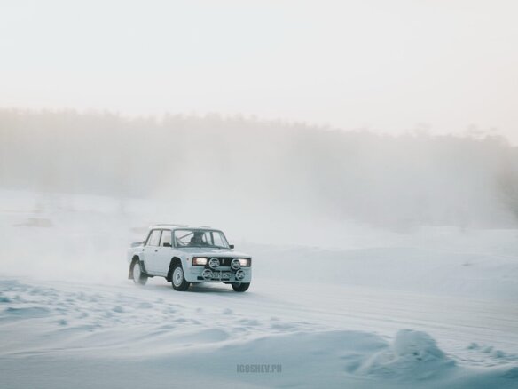 2008 Lada (ВАЗ) 2105, белый, 1500000 рублей - вид 15