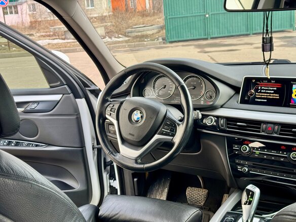 2014 BMW X5 35i III (F15), белый, 2900000 рублей - вид 6