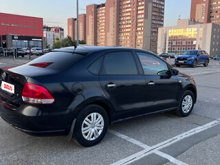 2013 Volkswagen Polo V, чёрный, 390000 рублей, вид 2