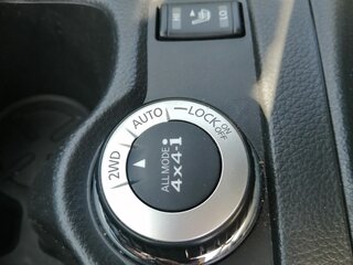 2018 Nissan Qashqai II, чёрный, 2000000 рублей, вид 2
