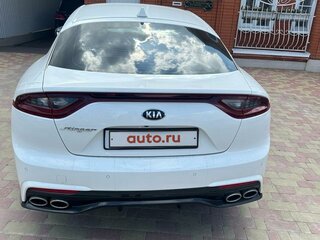 2019 Kia Stinger I, белый, 2300000 рублей, вид 4