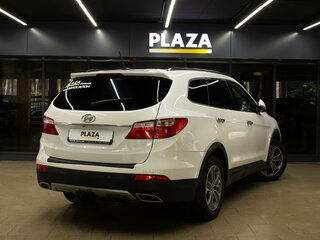 2015 Hyundai Santa Fe Grand III, белый, 2000000 рублей, вид 4