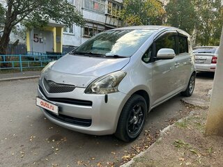2010 Toyota Ractis I, серебристый, 750000 рублей, вид 1