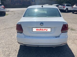 2019 Volkswagen Polo V Рестайлинг, белый, 650000 рублей, вид 2