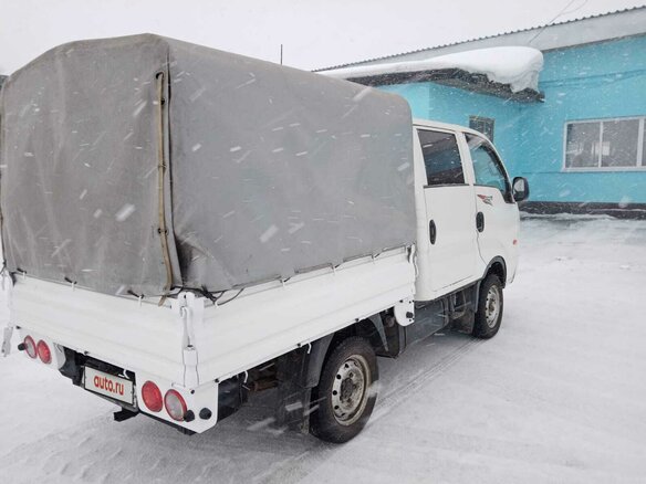 2011 Kia Bongo, белый, 1500000 рублей - вид 4