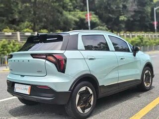 2023 Geely Geometry E 33.5 kWh, голубой, 1400334 рублей, вид 4