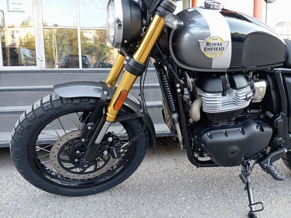 2025 Royal Enfield Bear 650, чёрный, 737000 рублей - вид 10