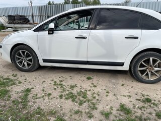 2007 Citroen C4 I, белый, 350000 рублей, вид 4