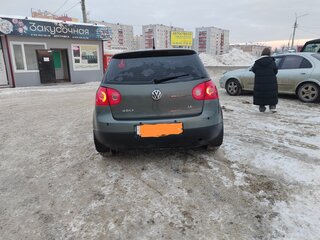 2006 Volkswagen Golf V, серый, 530000 рублей, вид 2