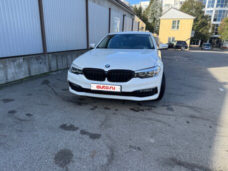 2017 BMW 5 серии 520d VII (G30/G31/G38), белый, 2350000 рублей, вид 2