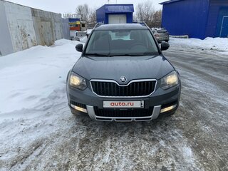 2015 Skoda Yeti I Рестайлинг, серый, 1200000 рублей, вид 1