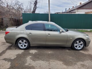 2006 BMW 5 серии 525xi V (E60/E61), серый, 1300000 рублей, вид 3