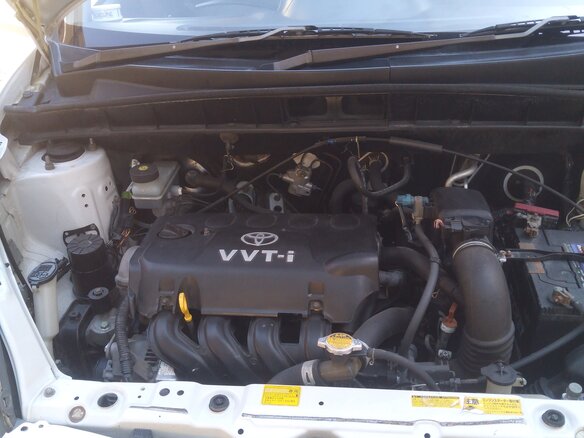 2001 Toyota FunCargo, белый, 550000 рублей - вид 12