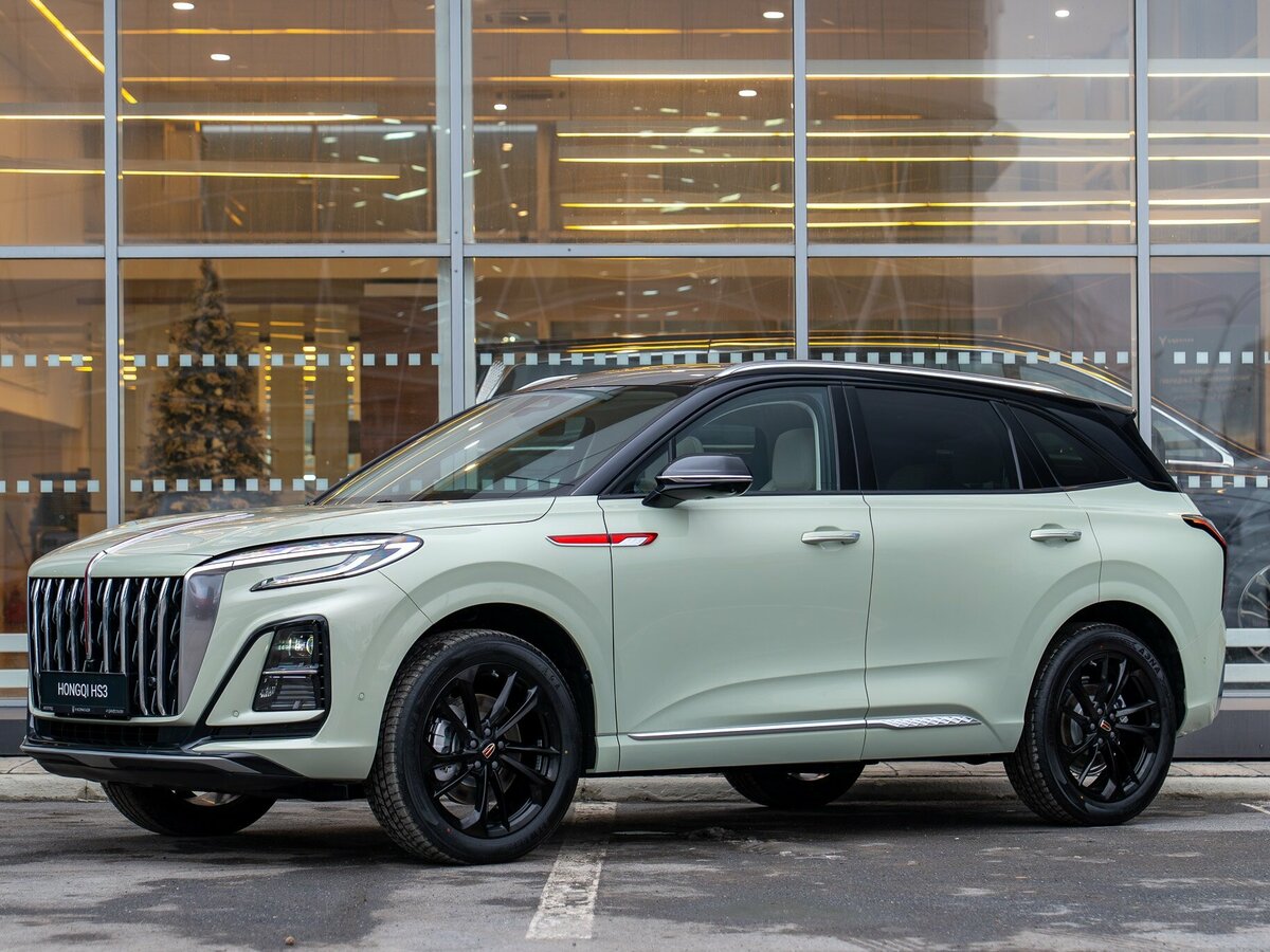 Открыть фотографии: Hongqi HS3