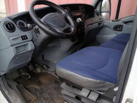 2008 Iveco Daily, белый, 1399000 рублей - вид 9