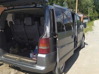 2001 Mercedes-Benz Vito 112 CDI I (W638), серебристый, 550000 рублей, вид 5