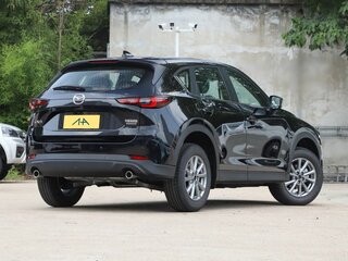 2025 Mazda CX-5 II Рестайлинг, чёрный, 2980000 рублей, вид 2