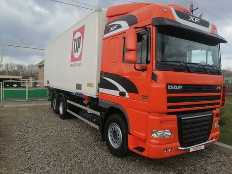 2003 DAF XF 95, оранжевый, 4500000 рублей, вид 5